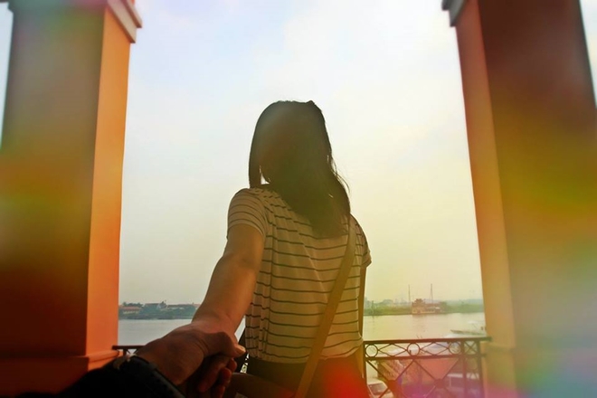 Bộ[-]ảnh[-]độc[-]đáo[-]"Nắm[-]tay[-]em[-]đi[-]khắp[-]Sài[-]Gòn"